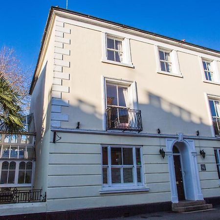 Ashburton Court Guest House Exterior photo